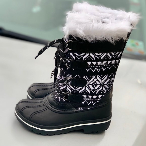 Girls' Tall Lace-Up Water Resistant Winter Boot - Picture 2 of 8